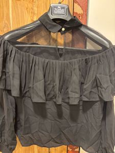Chic Black Cold Shoulder Ruffle Top