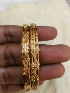 R62 Quality Bangles 2pc
