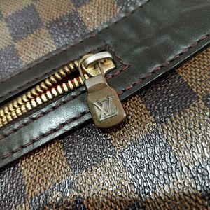 louis vuitton Designer Checkered Crossbody Bag