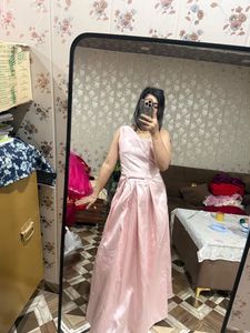 Elegant Pink One-Shoulder Gown🎀❤️🦋