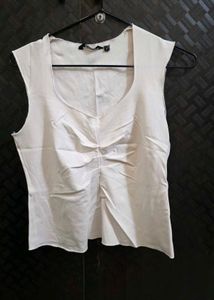 🤍Sleeveless Ruched Front Crop Top🤍