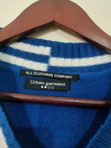 Blue Cropped V-Neck Vest Top