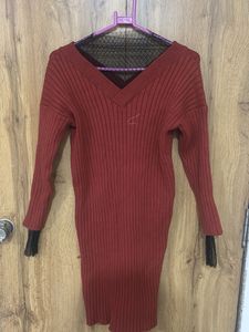 Ribbed V-Neck Midi Dress with Fringe Sleeves