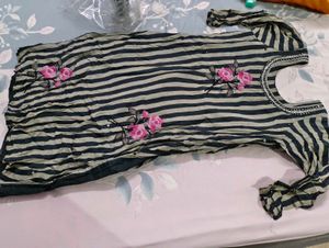 Striped Kurta with Floral Embroidery