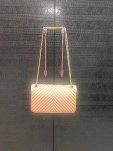 Chic Chevron Quilted Chain Bag