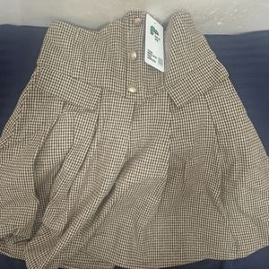 Brown Pin Check Pleated Skirt (Brand New))