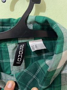 Green Plaid Cropped Shirt