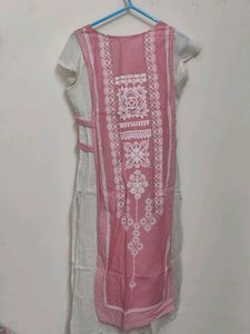 Pink &amp; White Embroidered Kurta
