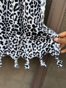 Velvet Stole For Winters