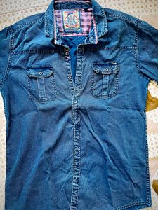 Lightweight denim