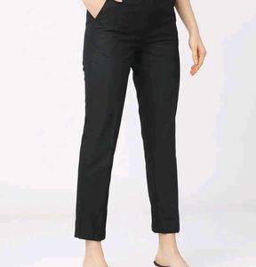 Tokyo Talkies Women Black Straight Fit Trousers