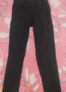 RIO black jeggings