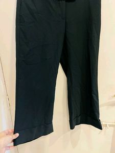 Black Formal Capri Pants