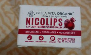 Lip Lightening Scrub Balm