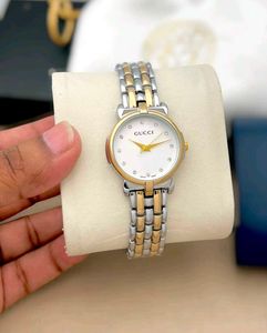 Gucci*Ladies watchPremium quality Metal chain