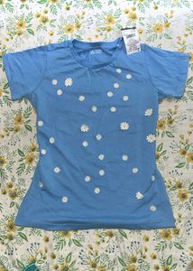 Cute Daisy Print Blue T-Shirt