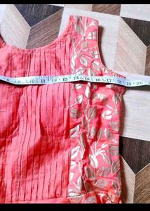 bust 38 Elegant Coral Embroidered Gown