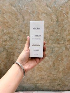 D'Alba UVessence Waterfull Tone-Up Sun Cream