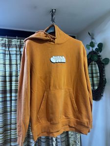 🧡 H&M Mustard Graphic Hoodie