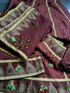 Maroon Embroidered Choli 💓