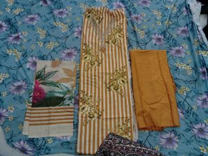Elegant Floral Print Kurti Fabric Set