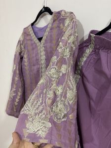 Pakistani 2 piece kurta set