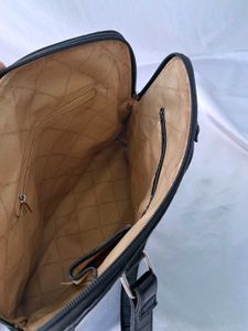 Lino Perros Shoulder Bag