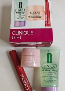 Clinique Gift Set - Skincare Essentials