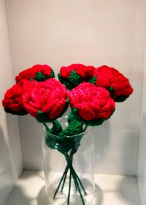 Pack Of 4 Roses And 2 Sunflower