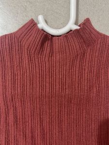 reduced price highNeck Tops Set of 2