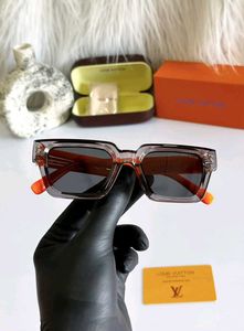 Louis Vuitton Square Glasses