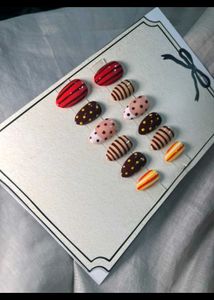 Stylish Press-On Nails Set