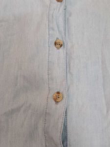 Light Blue Short Sleeve Collared Shirt