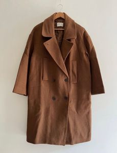 Oversized double breasted coat