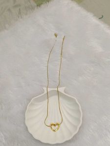 Delicate Gold Heart Necklace