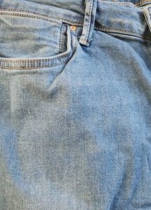 Light Wash Denim Jeans