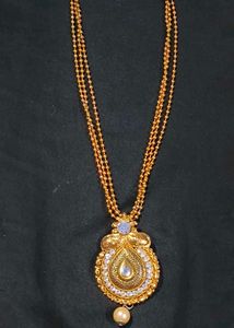 5 sets of Elegant Gold Pendant Necklace with Pearl