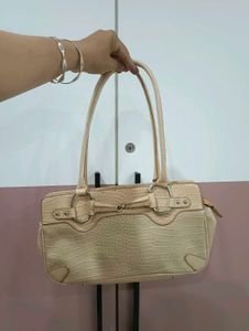 Chic Cream Croc Embossed Handbag