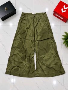 RIG Utility Clothing Cargo Pants