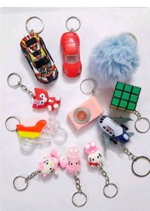 👌❤️🥰🔥(Any 5 )Keychain Collection