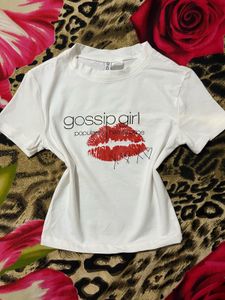 Gossip Girl Graphic crop top