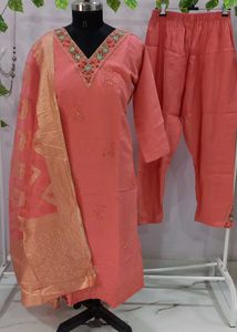 Extremely Beautiful Brand New Pink Banarasi Suit S