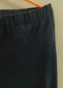 Comfortable Black Cropped Jeggings