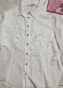 JoinuS (조이너스) Vintage Layered Frill White Shirt