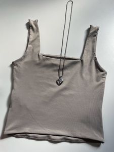 Square neck crop top