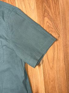 Levi's Short Sleeve Button-Up Shirt