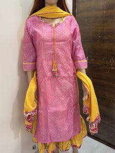Pink Kurta Set with Yellow Dupatta