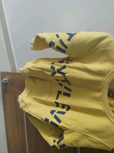Yellow Graphic Print Sweatshirt