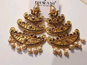 Elegant Gold Tone Pearl Drop Earrings