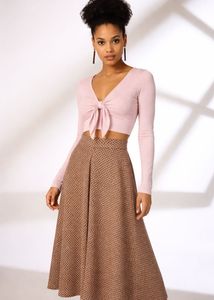 Chic Pink Tie-Front Crop Top
